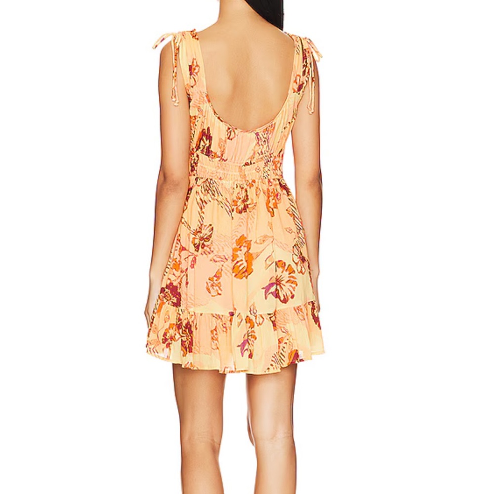 ✨FREE PEOPLE Vernon Mini in Sunshine ✨